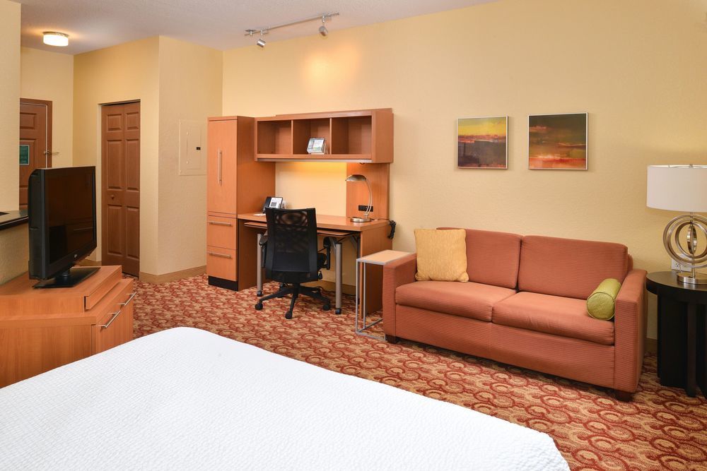 Towneplace Suites By Marriott Miami Airport W Дорел Экстерьер фото
